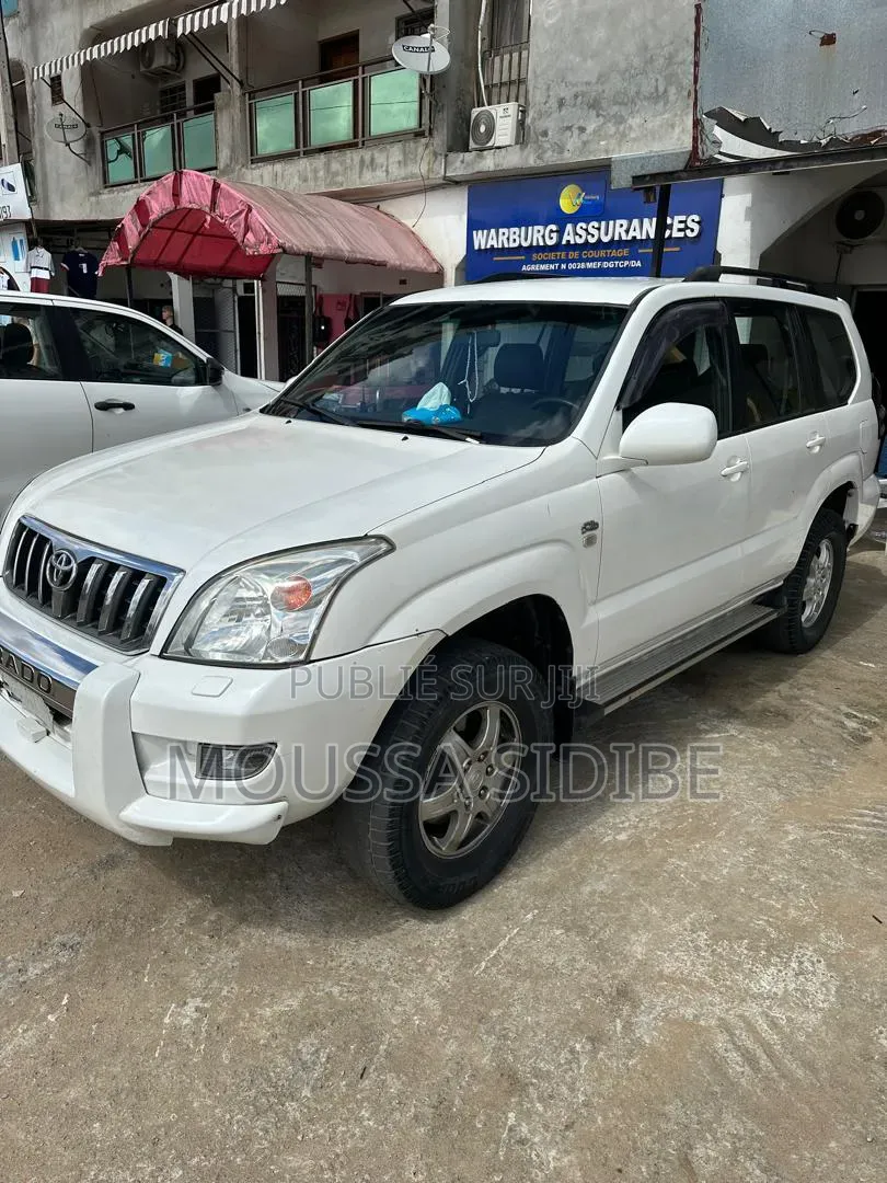 Toyota Land Cruiser 2005 Blanc