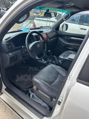Toyota Land Cruiser 2005 Blanc