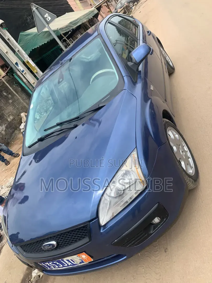 Ford Focus 2004 Bleu