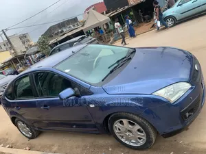 Ford Focus 2004 Bleu