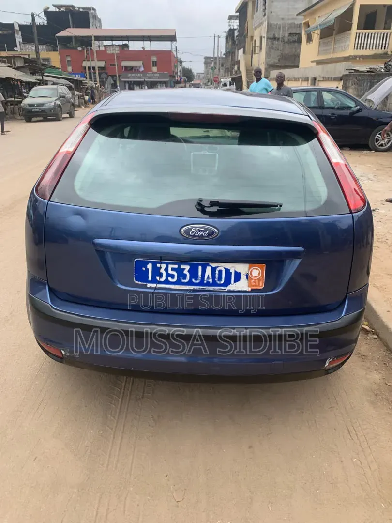 Ford Focus 2004 Bleu
