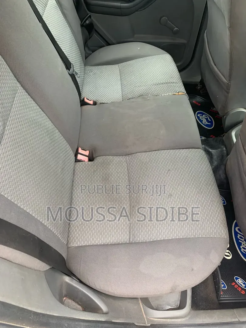 Ford Focus 2004 Bleu