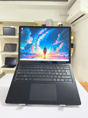 Nouveau Microsoft Surface Laptop 3 16GB Intel Core i7 SSD 256GB