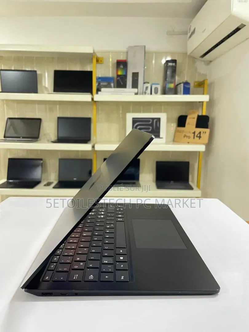 Nouveau Microsoft Surface Laptop 3 16GB Intel Core i7 SSD 256GB