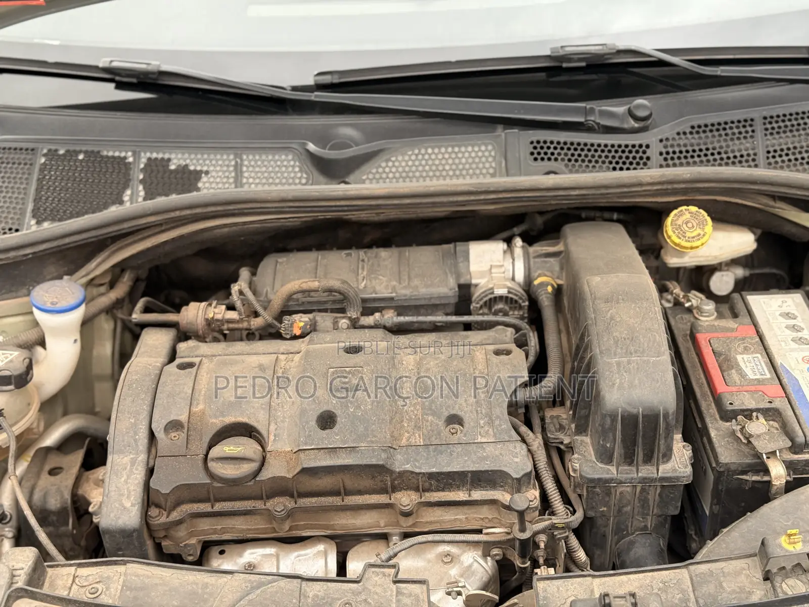 Citroen C4 2021 Gris