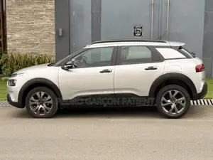 Citroen C4 2021 Gris