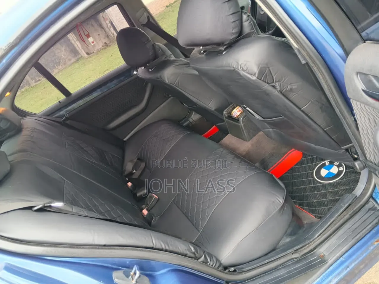 BMW 318i 2004 Bleu
