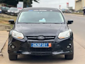 Ford Focus 2012 Noir