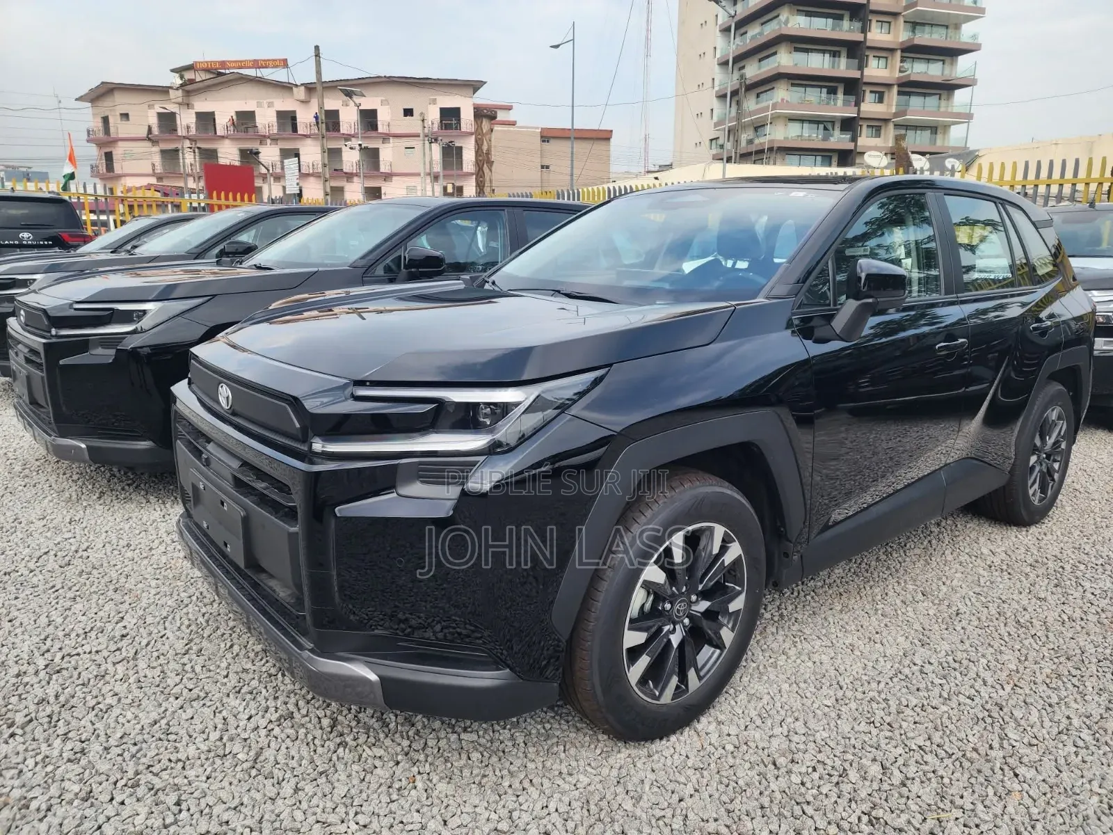 Nouveau Toyota RAV4 2026 Noir