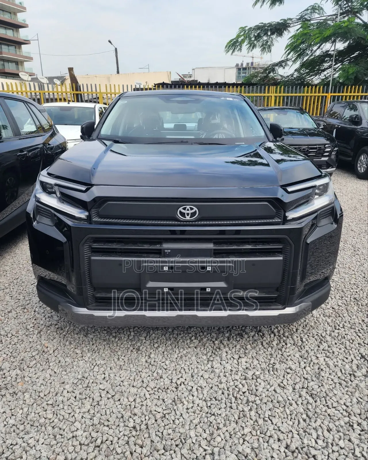 Nouveau Toyota RAV4 2026 Noir