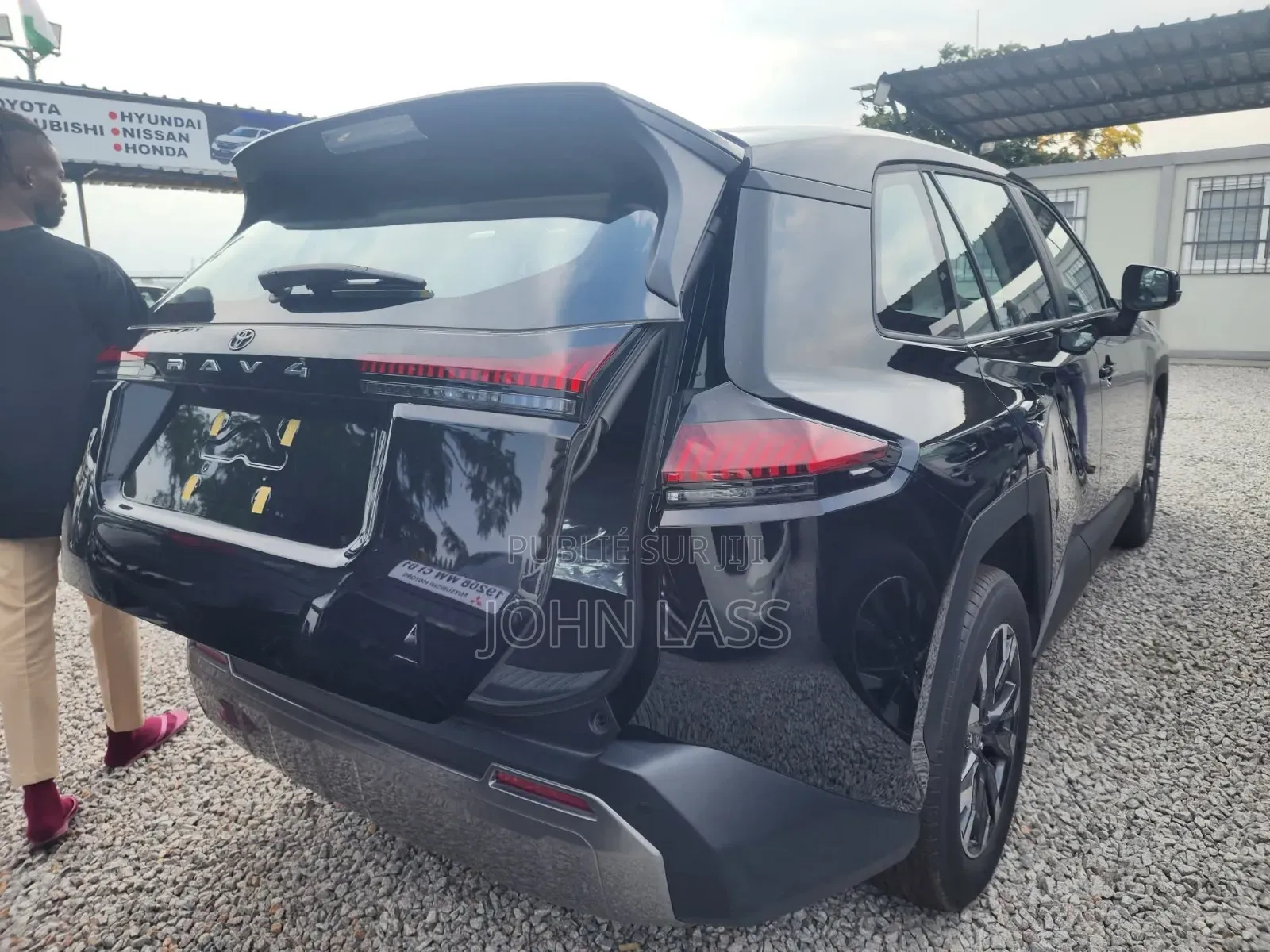 Nouveau Toyota RAV4 2026 Noir