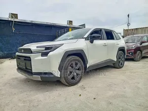 Nouveau Toyota RAV4 2026 Blanc