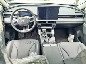 Nouveau Toyota RAV4 2026 Blanc