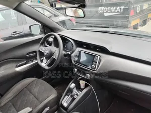 Nissan Kicks 2020 Gris