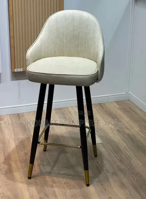 Chaise Haute