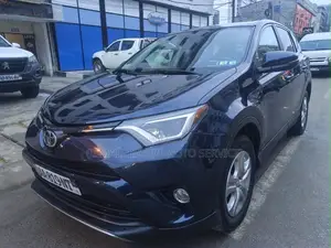 Toyota RAV4 2018 Noir