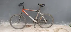 Vélo 27 VTT Decathlon 2e Main a Vendre