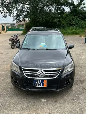 Volkswagen Golf 2010 Noir