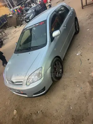 Toyota Corolla 2005 Gris
