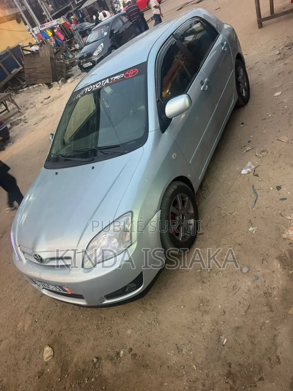 Toyota Corolla 2005 Gris