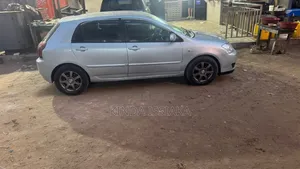 Toyota Corolla 2005 Gris