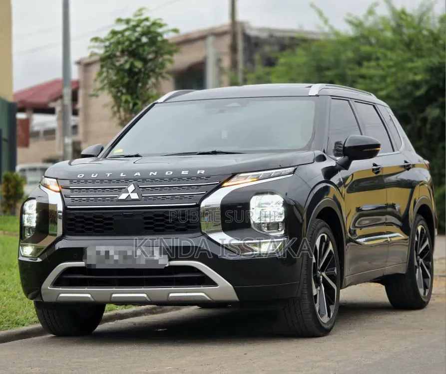 Mitsubishi Outlander 2025 Gris
