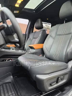 Mitsubishi Outlander 2025 Gris