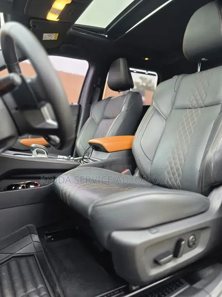 Mitsubishi Outlander 2025 Gris