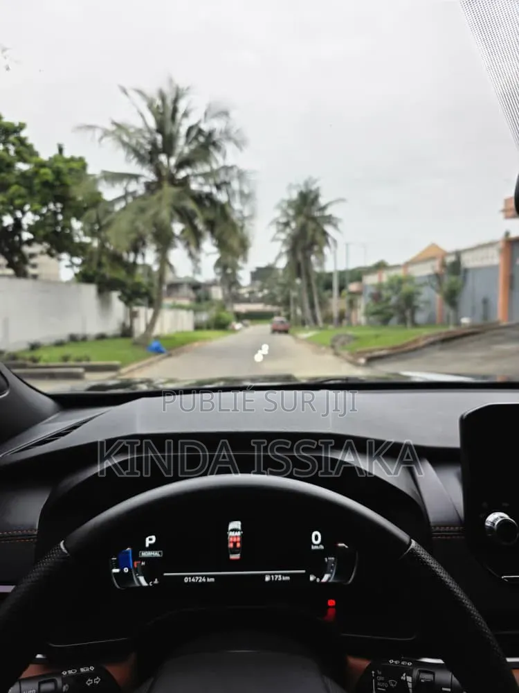 Mitsubishi Outlander 2025 Gris