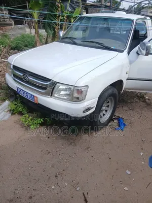 Mazda BT-50 2003 Blanc