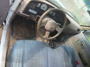 Mazda BT-50 2003 Blanc