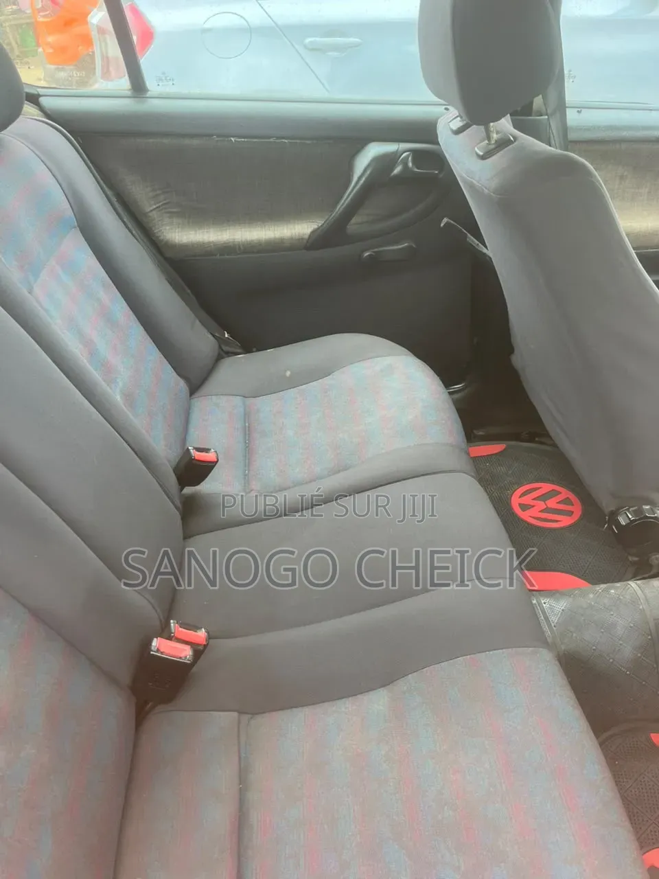 Volkswagen Polo 2000 Rouge