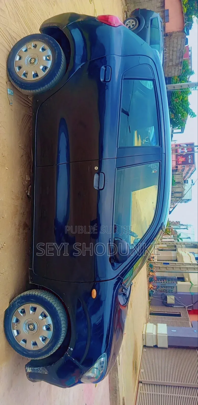 Voiture 2022 Noir