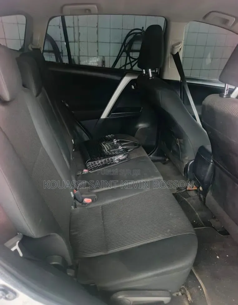 Toyota RAV4 2027 Blanc