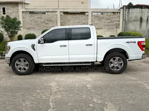 Ford F-150 2024 Blanc