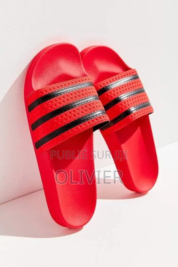 Claquettes Original Disponible