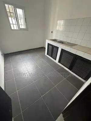 17chbre Appartement dans Cocody à Louer