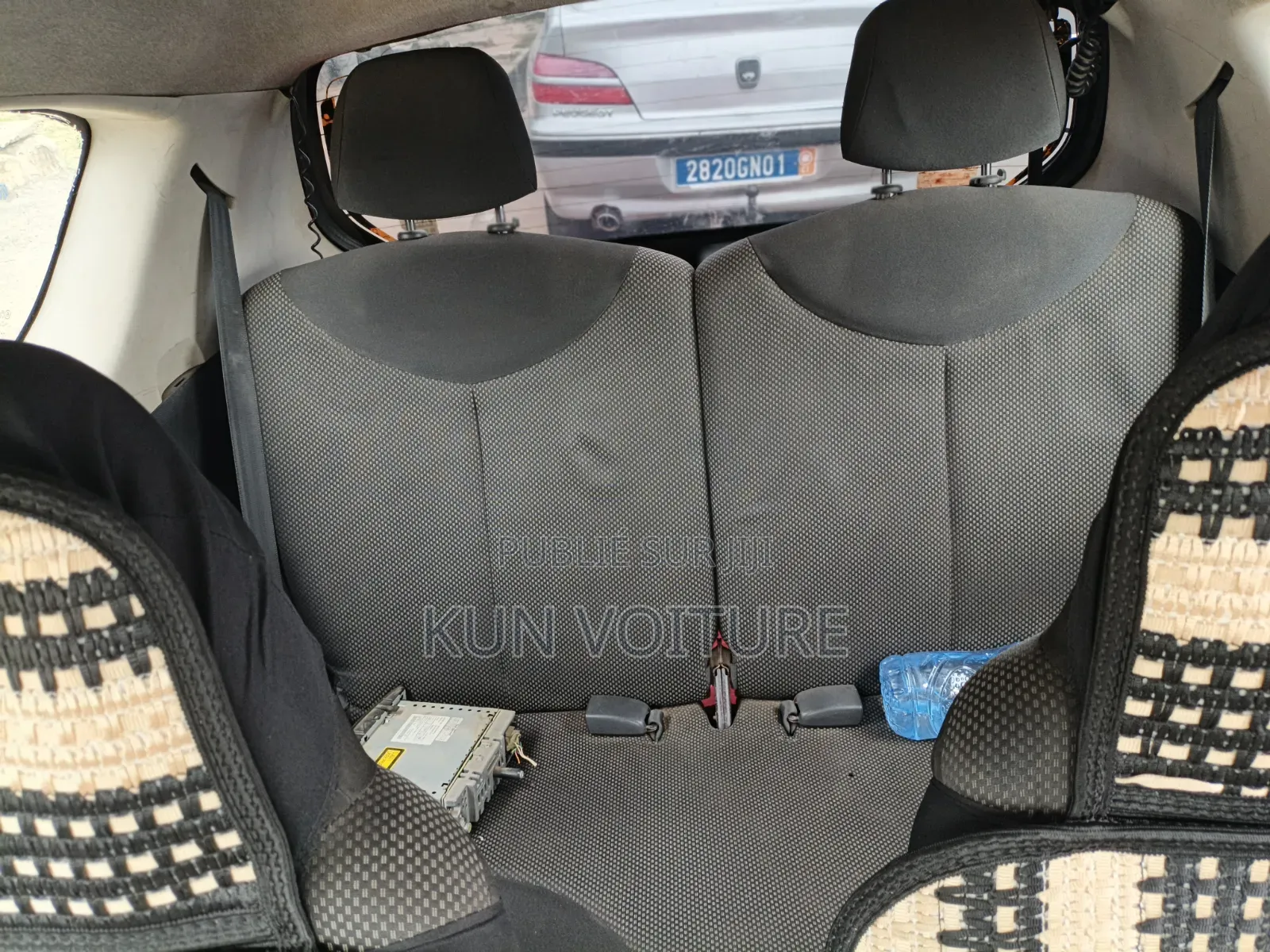 Toyota Aygo 2010 Rouge