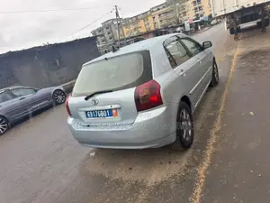 Toyota Corolla 2005 Gris