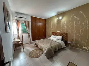 Appartement Meuble De 03 Pieces - Cocody Riviera Triangle