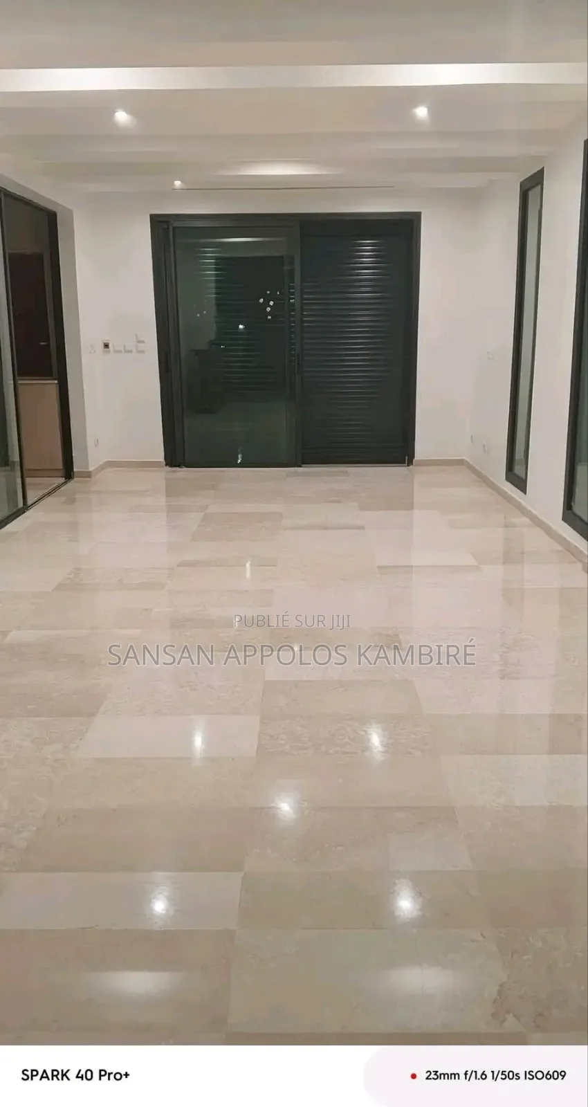 5chbre Villa dans Une Excellente Villa, Cocody à Vendre
