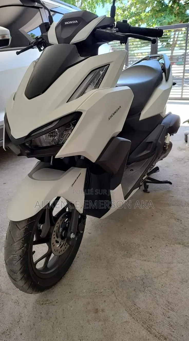 Nouveau Honda NC700X 2024 Blanc