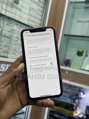 Apple iPhone XR 64 GB Rouge