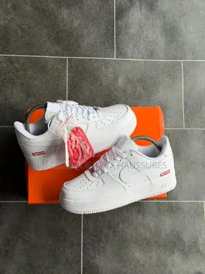 Nike Air Force 1