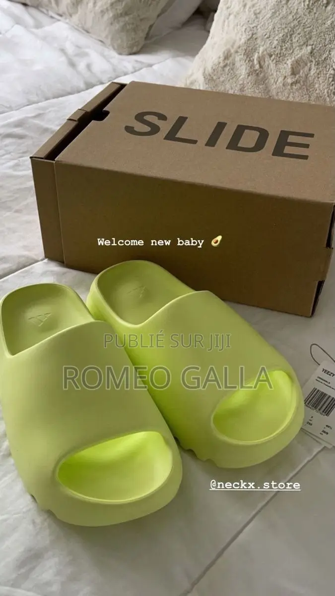 Sandale Adidas Yeezy Slides