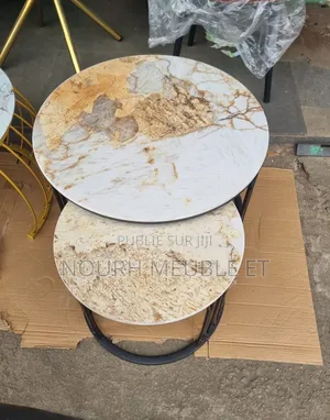 Table Basse en Marbre  - Neuf - Stock Disponible À Abidjan