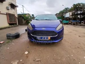 Ford Fiesta 2017 Bleu