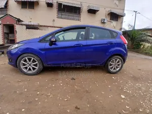 Ford Fiesta 2017 Bleu