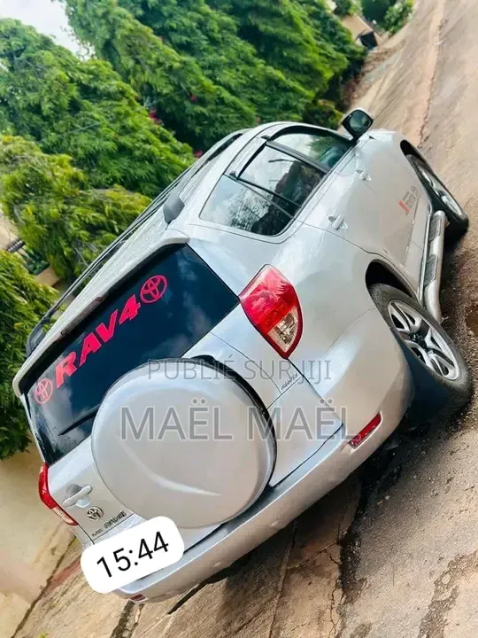 Toyota RAV4 2.5 4x4 2010 Blanc