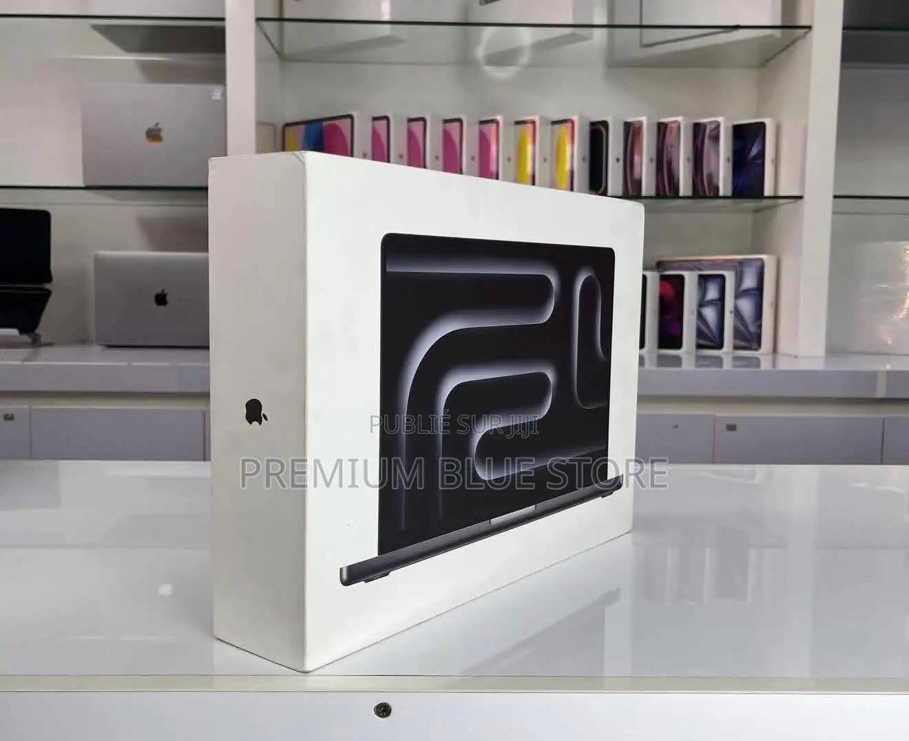 Nouveau Apple MacBook Pro 2025 M5 16GB Apple M5 SSD 512GB